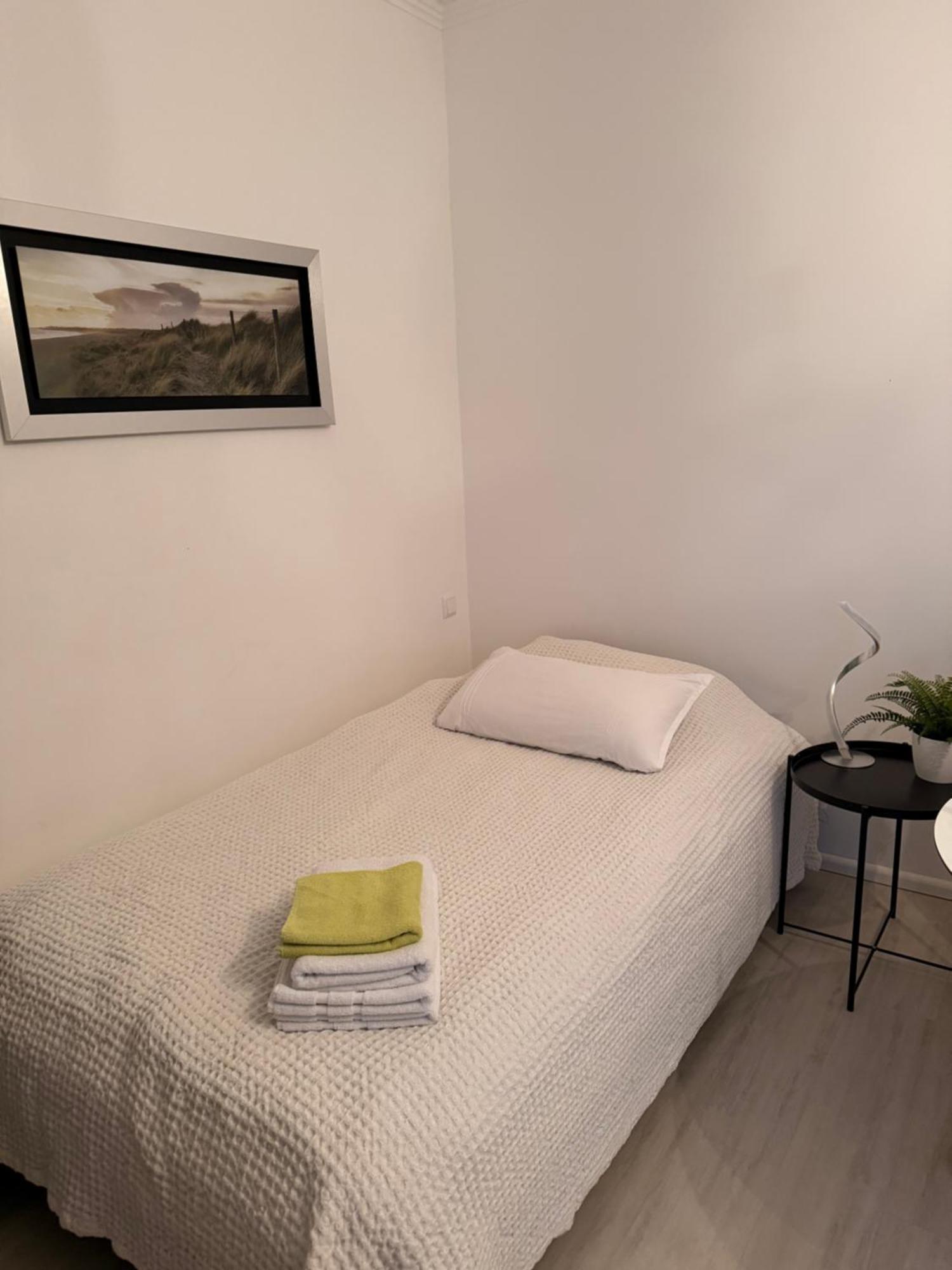 Modernes 1 Zimmerapartment Nahe Frankfurt Am Main ฮอยเซนชตามม์ ภายนอก รูปภาพ